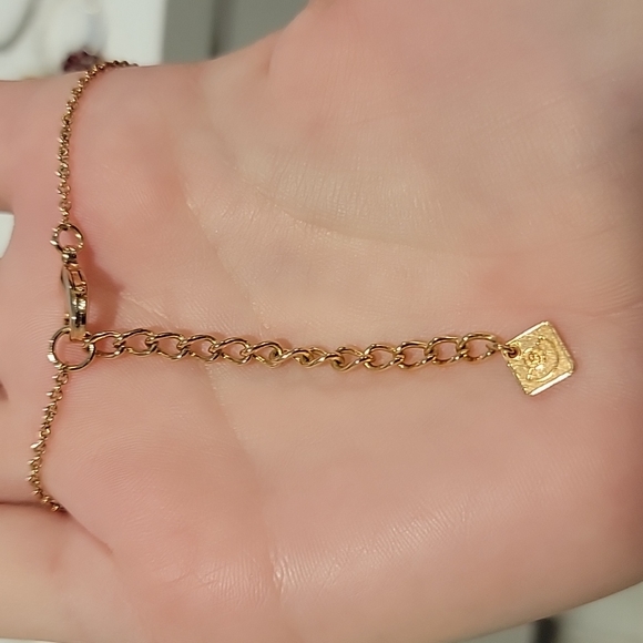 Pearl Rhinestone Bow Necklace Earring Ring Set Hong Kong - Picture 8 of 8